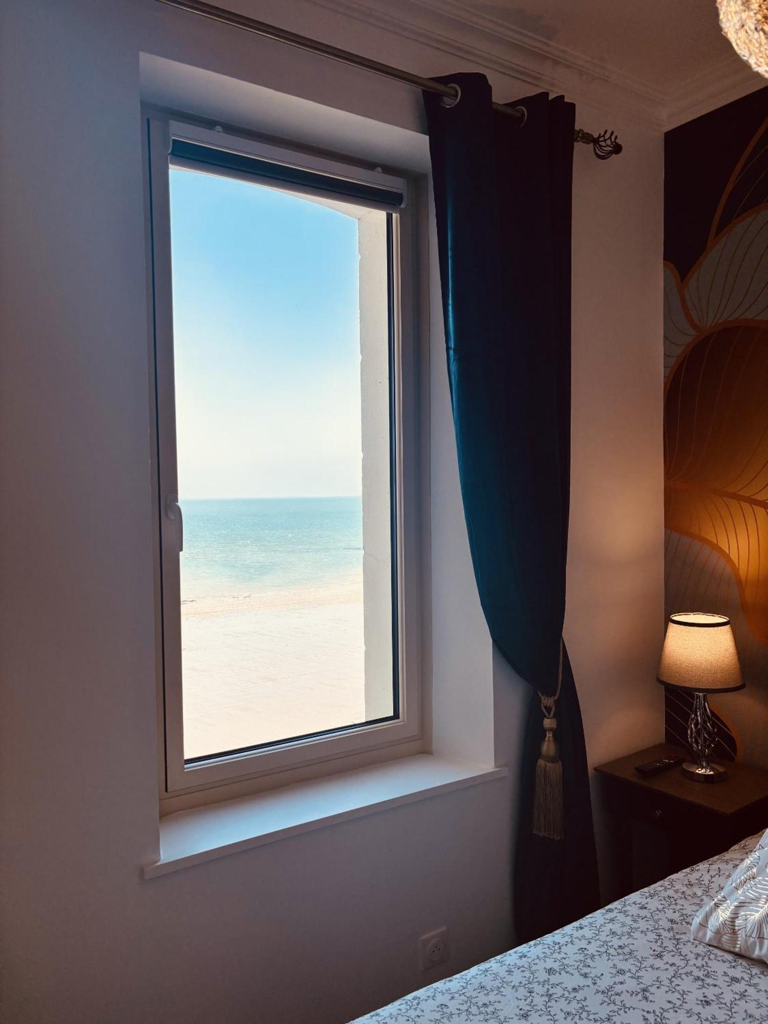 Villa Ker Eole Vue Mer 디나르 외부 사진