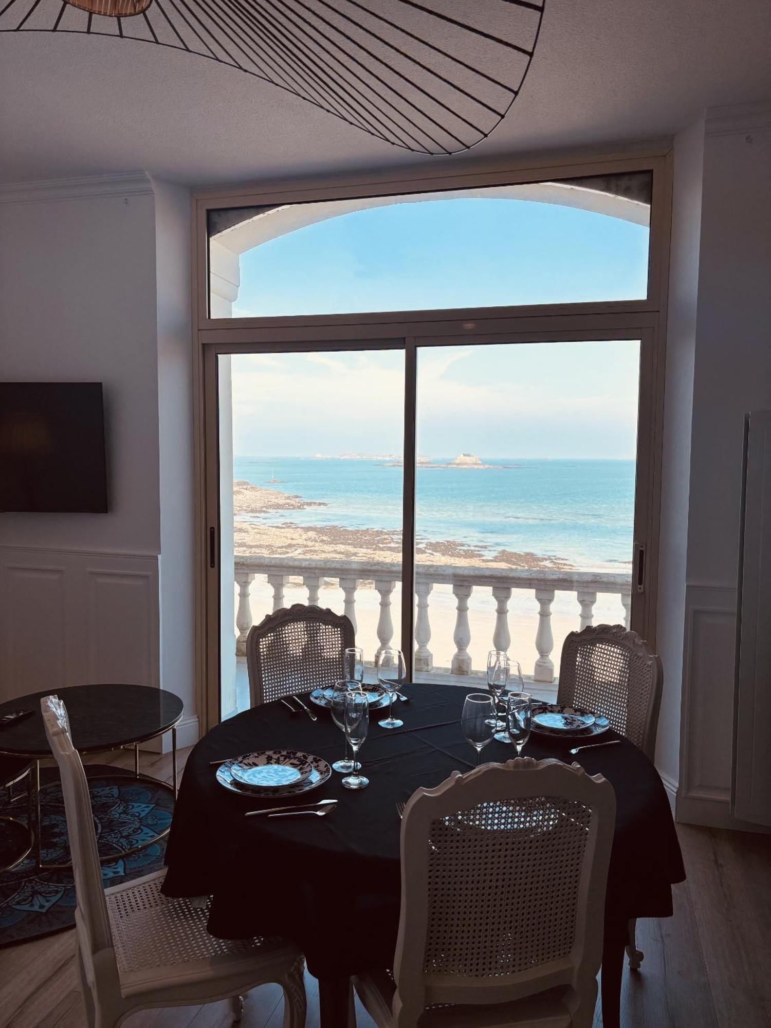 Villa Ker Eole Vue Mer 디나르 외부 사진
