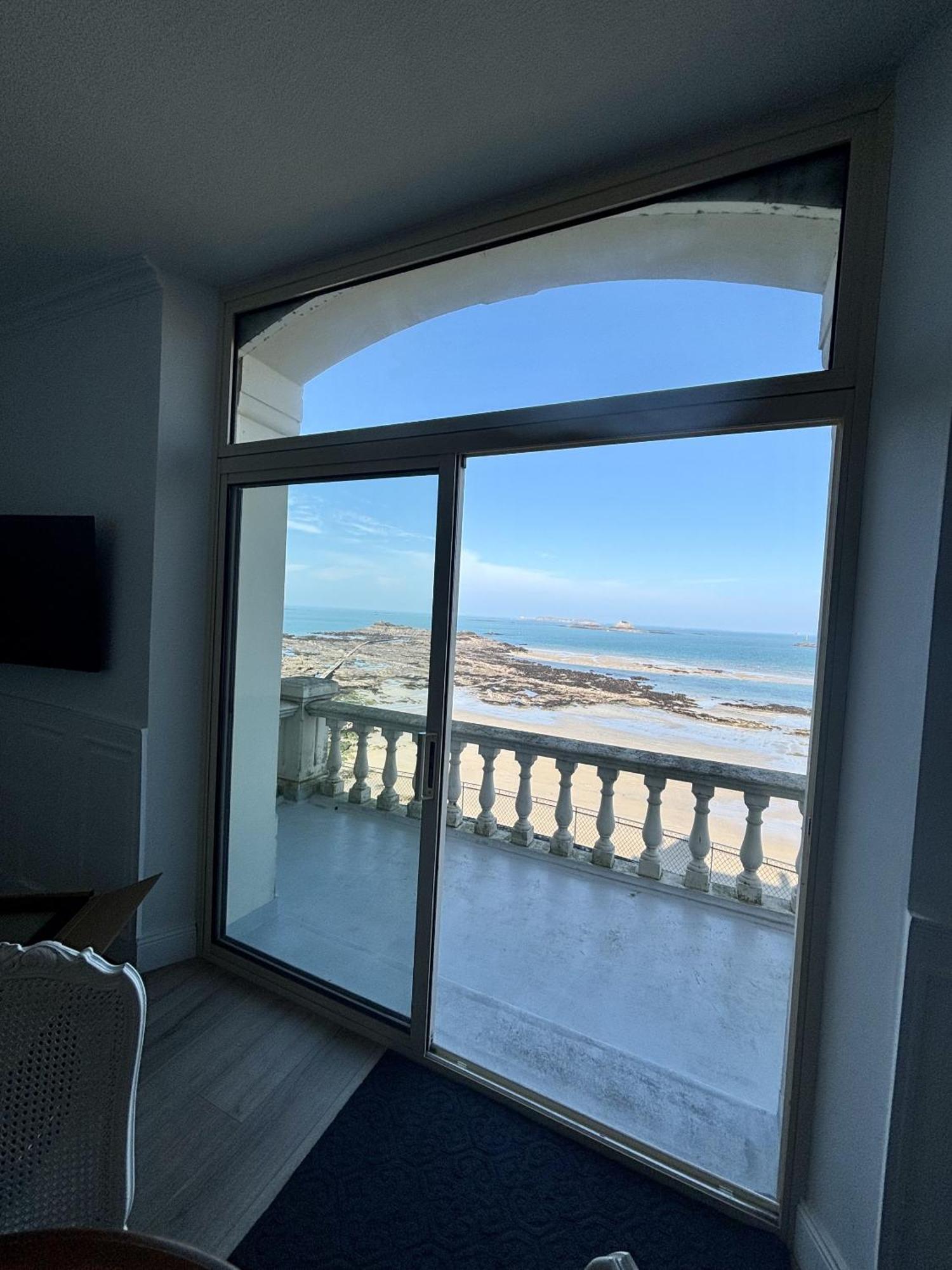 Villa Ker Eole Vue Mer 디나르 외부 사진